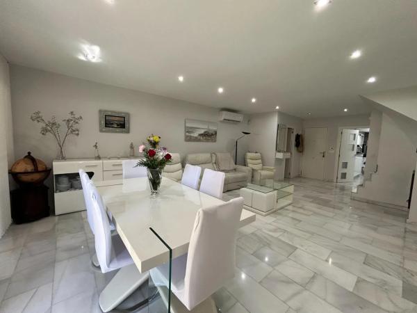 Casa independiente en avenida de Creuetes, 10