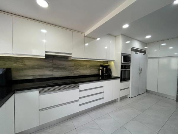 Casa independiente en avenida de Creuetes, 10