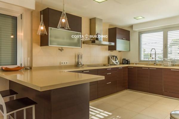 Casa independiente en calle d'Aigües