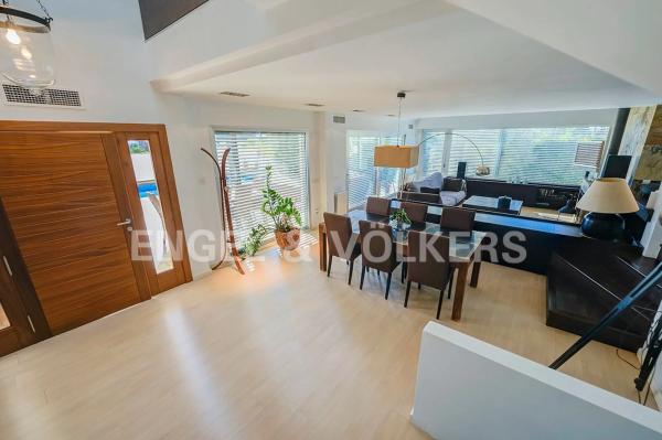 Casa independiente en miguel hernandez