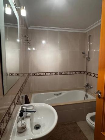 Chalet pareado en calle Cabo San Antonio