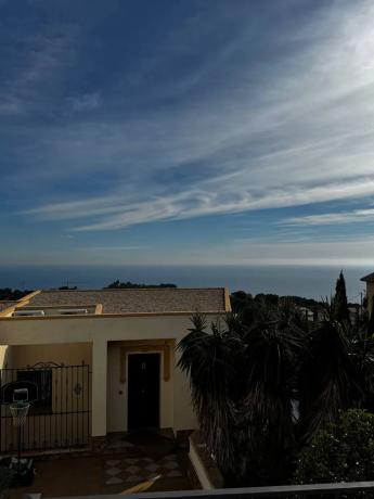 Chalet pareado en calle Cabo San Antonio