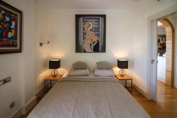 Piso en calle Conde de Altea, 68