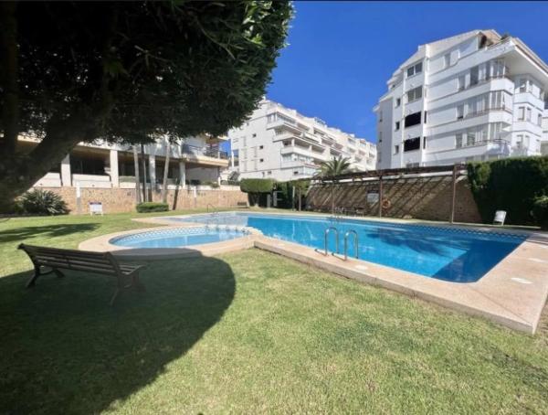 Piso en calle Conde de Altea, 68