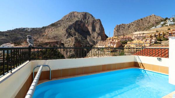 Dúplex en calle Velero s/n