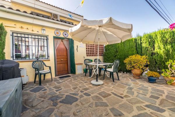 Chalet pareado en Orandella