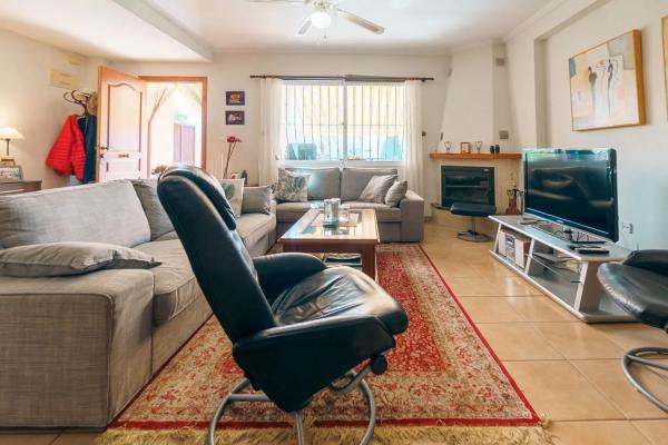 Chalet pareado en Orandella