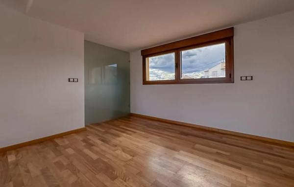 Ático en avenida principal