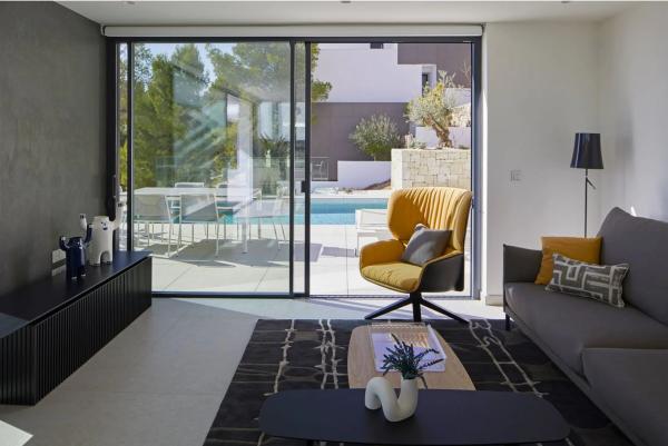 Casa independiente en calle el Conill