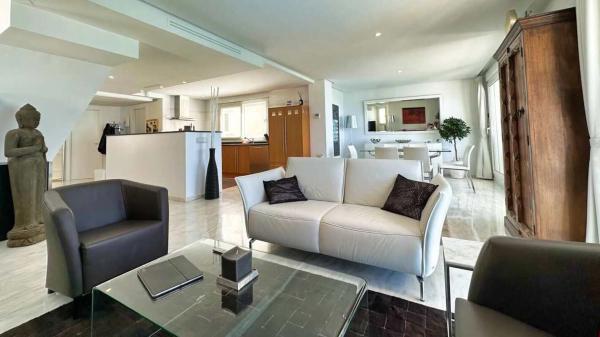 Dúplex en ronda del Atardecer