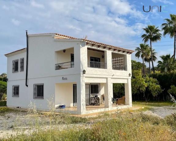 Casa independiente en Partida el Planet s/n