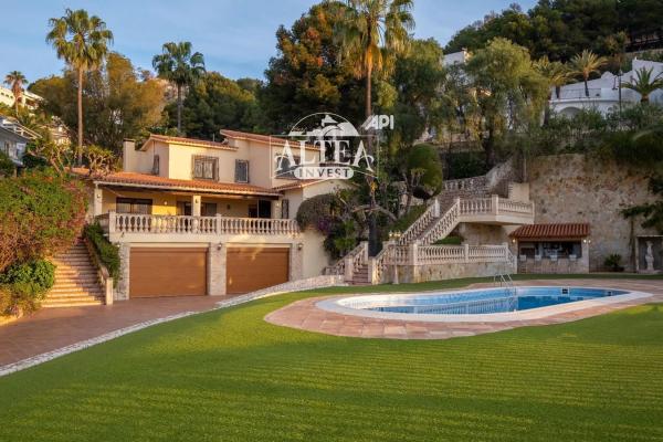 Casa independiente en calle Mirador, 11