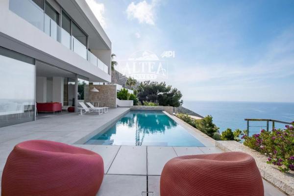 Casa independiente en calle Toix