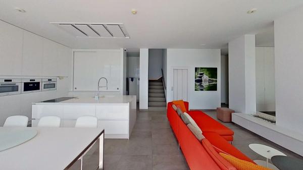 Casa independiente en calle Toix