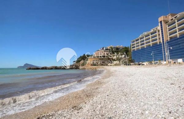 Dúplex en calle Currica