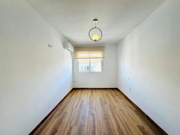 Piso en calle Metge Adolfo Quiles