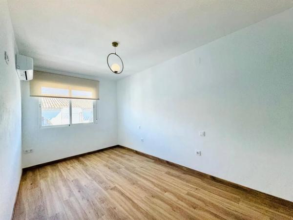 Piso en calle Metge Adolfo Quiles