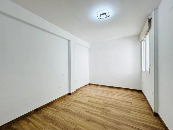 Piso en calle Metge Adolfo Quiles