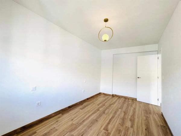 Piso en calle Metge Adolfo Quiles