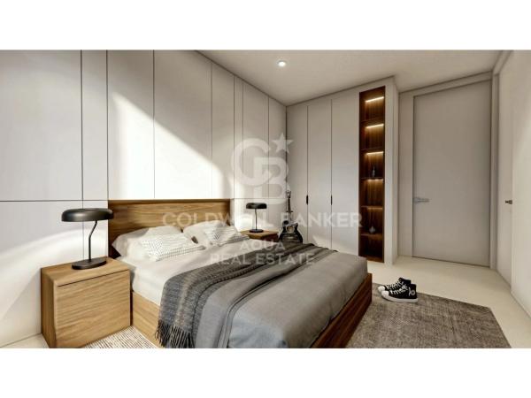 Casa independiente en avenida Bernia