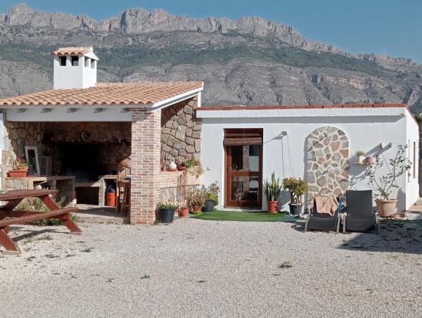 Casa independiente en Partida Sogay-Industria