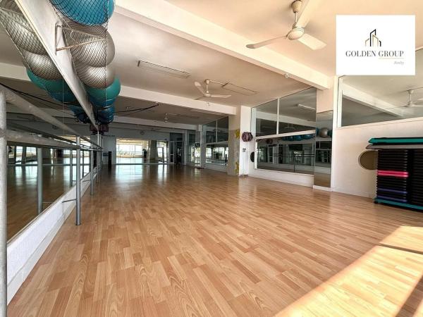 Estudio en calle la Mar