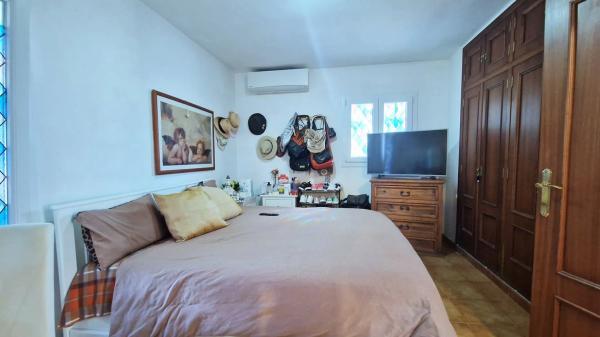 Casa independiente en calle Xop