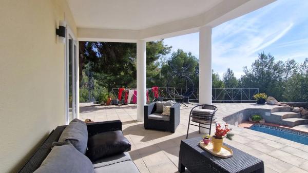 Casa independiente en calle Xop