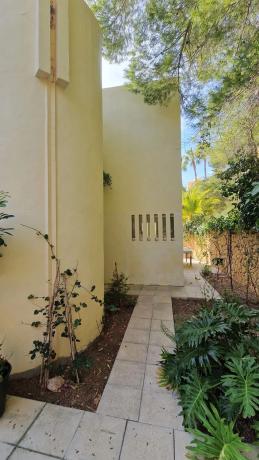 Casa independiente en calle Xop