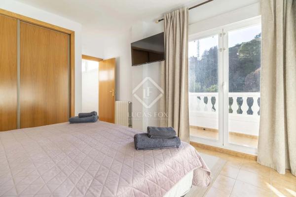 Casa independiente en calle Altea