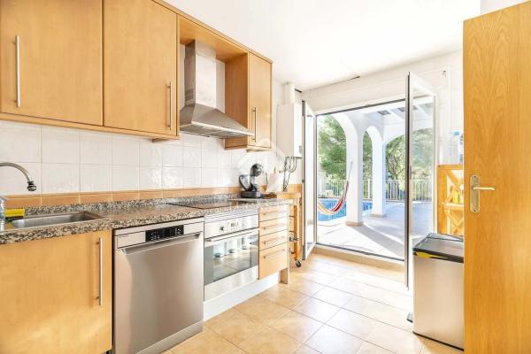 Casa independiente en calle Altea