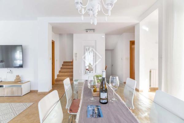 Casa independiente en calle Altea