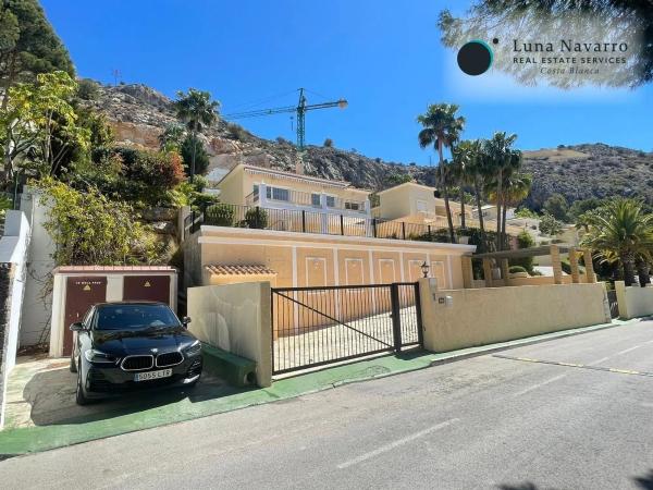 Casa independiente en calle el Capsot