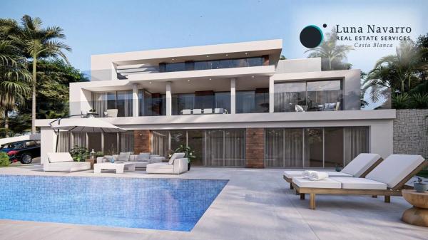 Casa independiente en calle Oslo