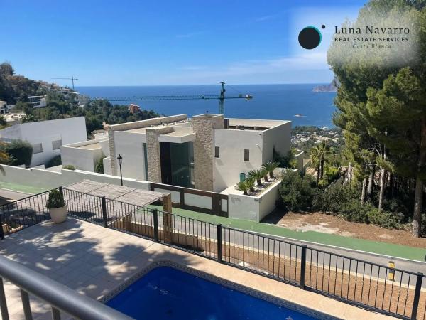 Casa independiente en calle el Capsot