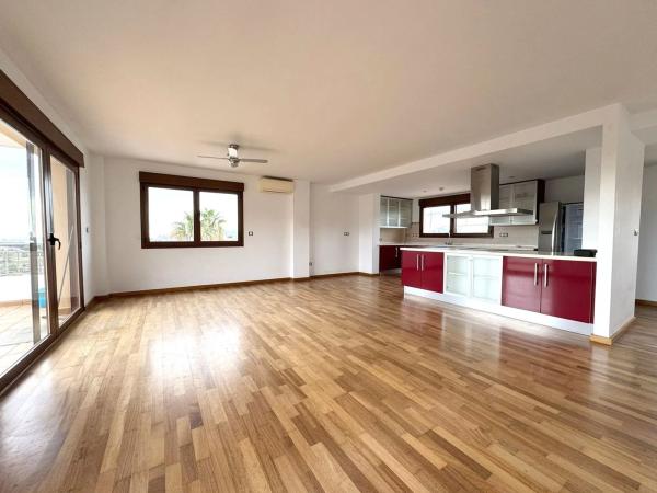 Ático en camino Font del Garroferet, 26