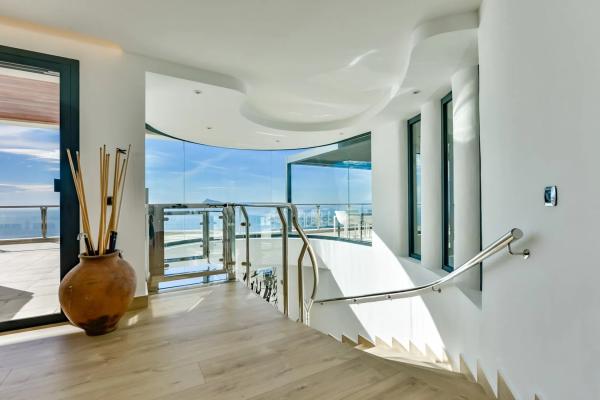 Casa independiente en calle Suecia, 413