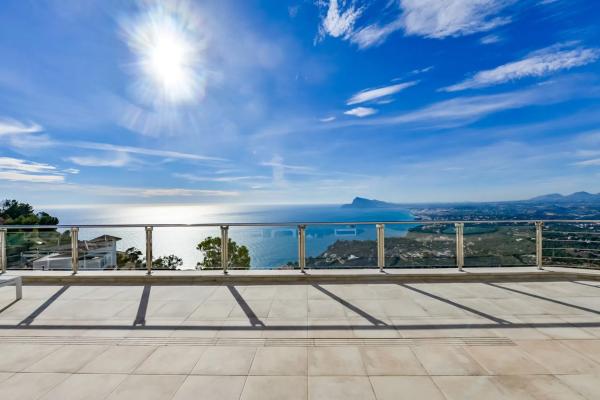 Casa independiente en calle Suecia, 413