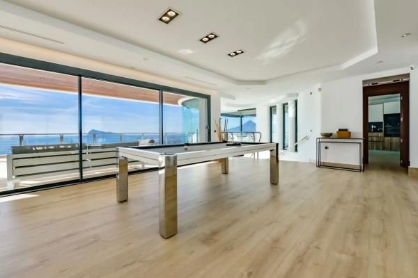 Casa independiente en calle Suecia, 413