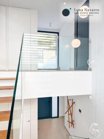 Casa independiente en calle Cornisa