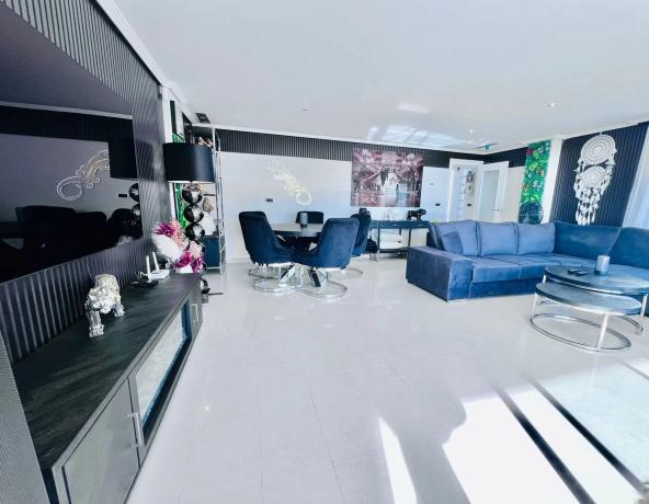 Casa independiente en ronda de la Marina, 14