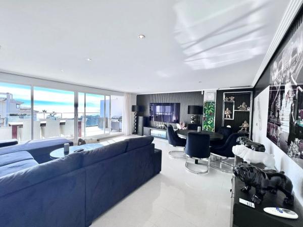 Casa independiente en ronda de la Marina, 14