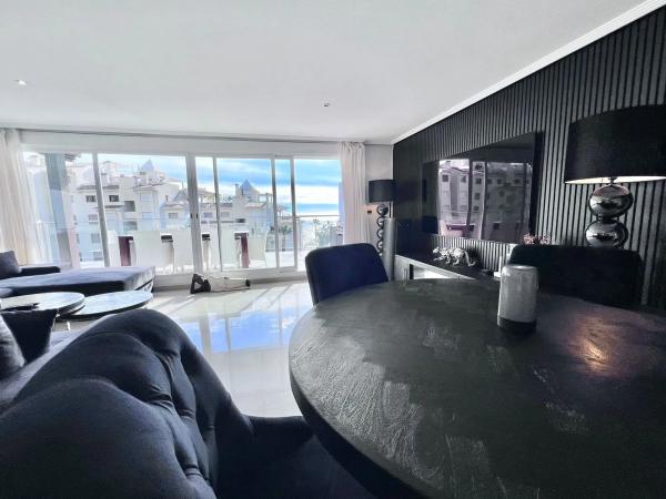 Casa independiente en ronda de la Marina, 14