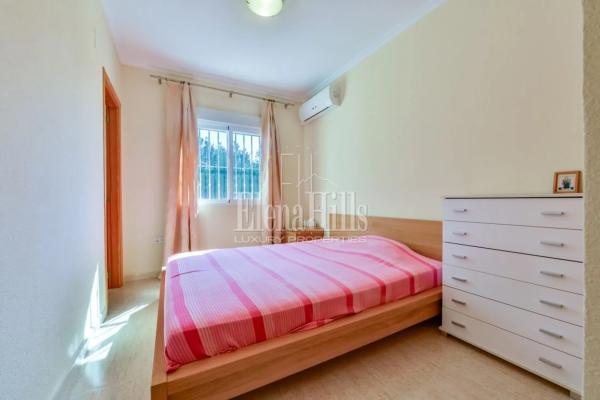 Chalet pareado en calle el Lloveret s/n