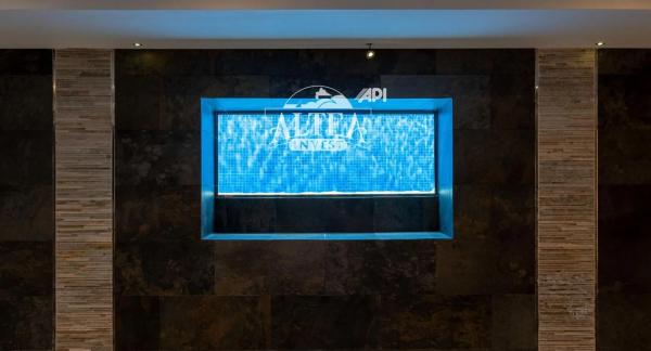 Casa independiente en calle Irlanda del Norte s/n