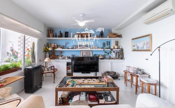 Piso en calle Conde de Altea