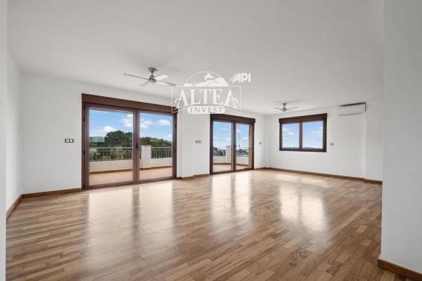 Piso en camino Font del Garroferet