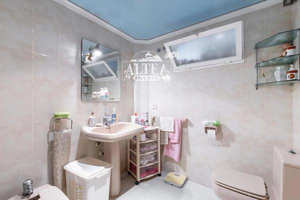 Piso en calle Conde de Altea