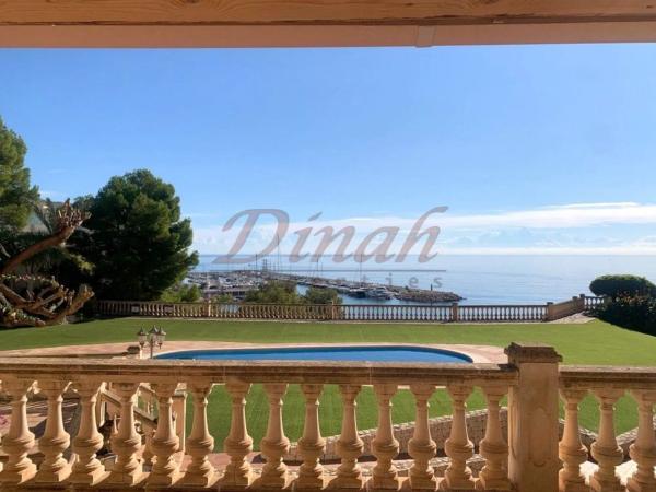 Casa independiente en calle Mirador