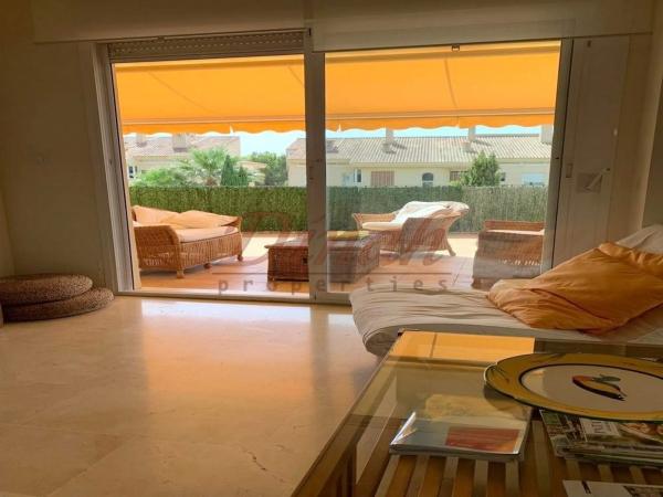 Piso en calle Isla de Altea